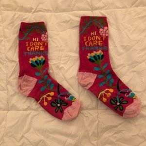 🖤i don’t care socks